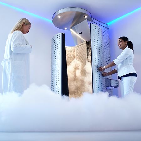 The View Bouznika Hotel Екстериор снимка Cryotherapy